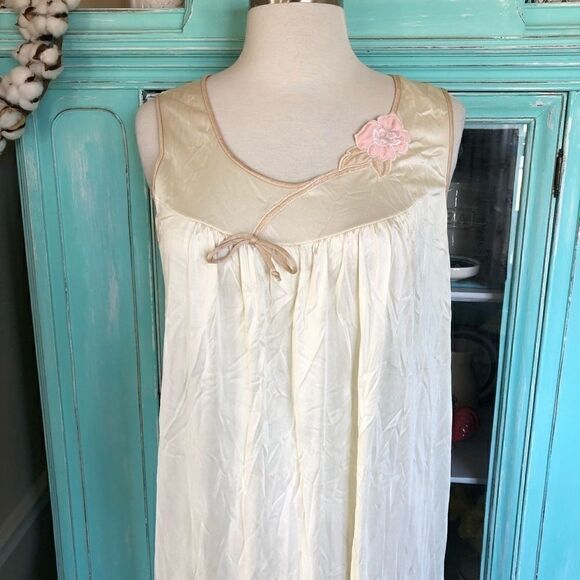 Vintage 70s 80s Nylon Nightgown Pajama Dress Beige - Picture 4 of 10